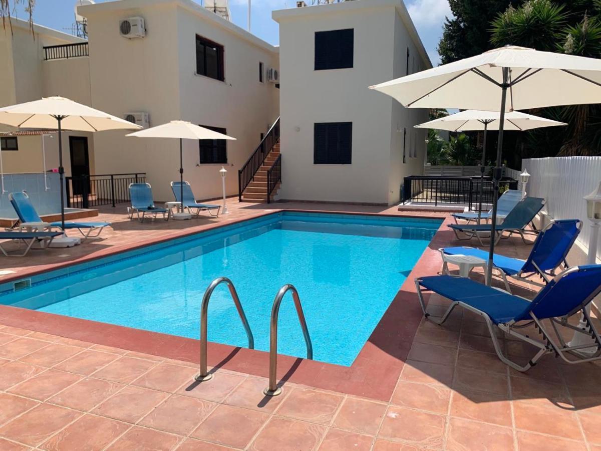 Seashell Apartments Paphos Eksteriør bilde