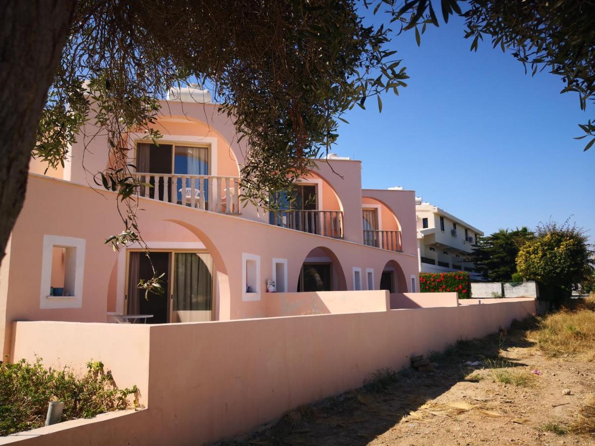 Seashell Apartments Paphos Eksteriør bilde