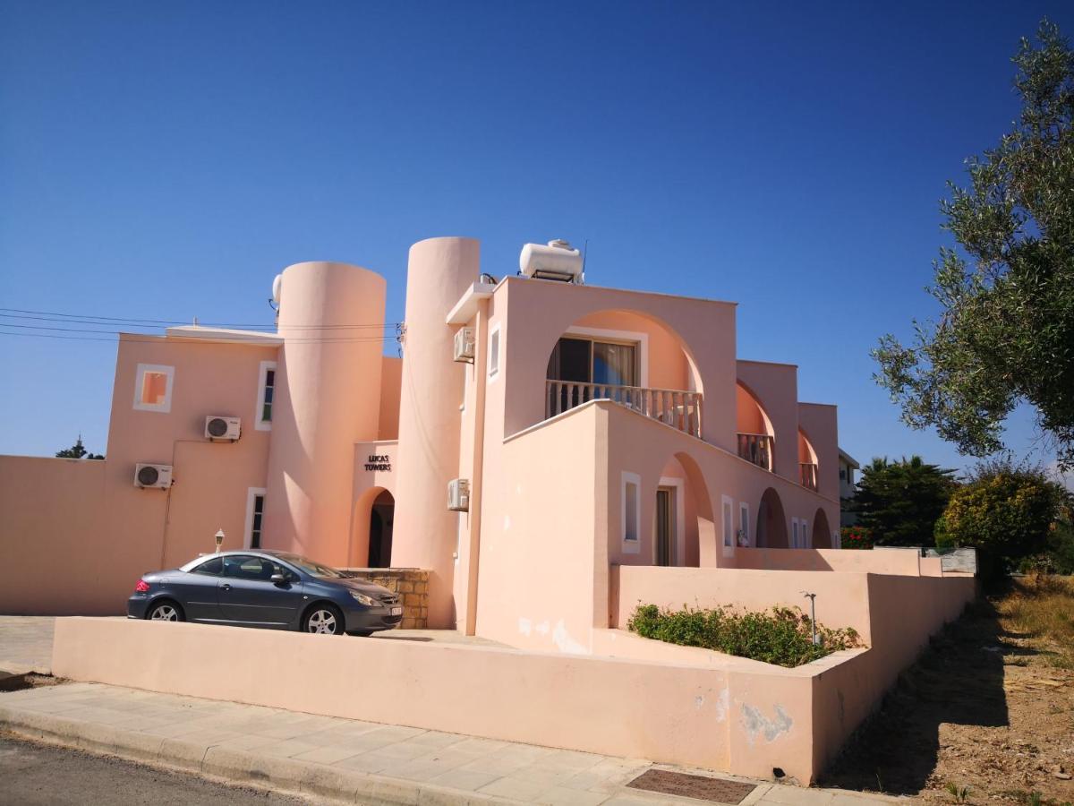 Seashell Apartments Paphos Eksteriør bilde
