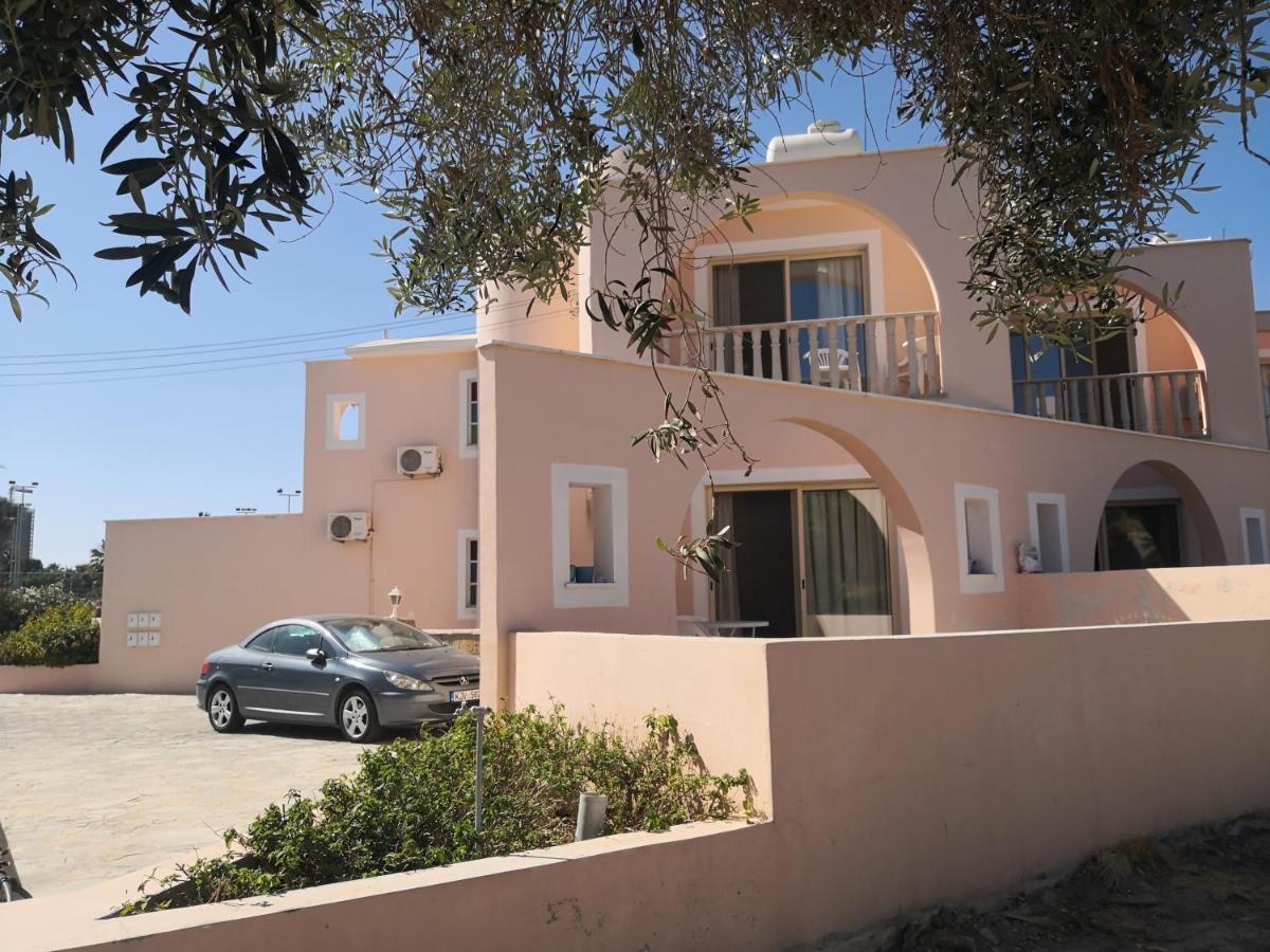 Seashell Apartments Paphos Eksteriør bilde