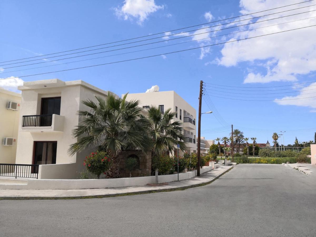 Seashell Apartments Paphos Eksteriør bilde