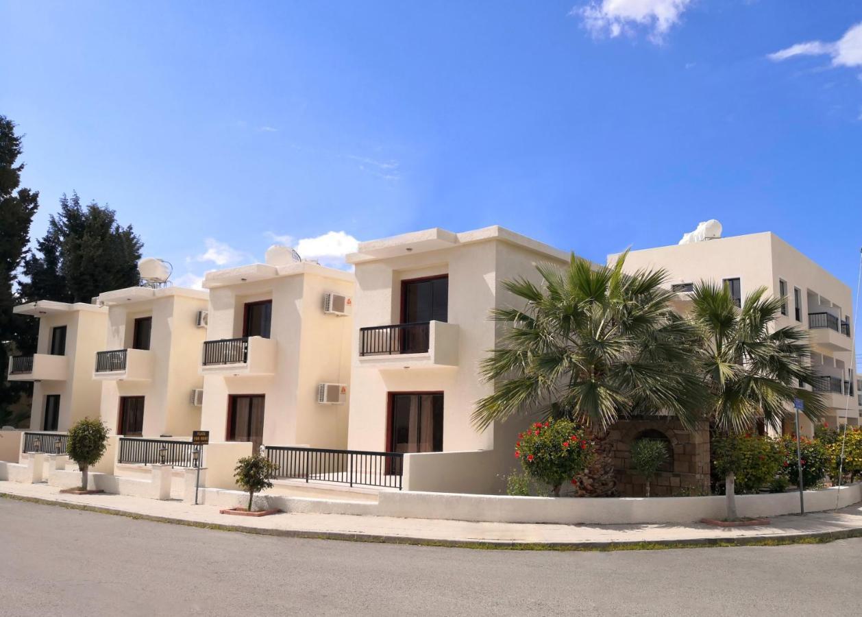 Seashell Apartments Paphos Eksteriør bilde